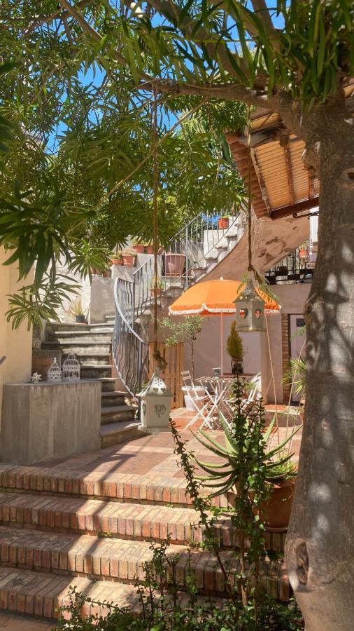 Il Giardino D'Ulisse Bed & Breakfast Reggio di Calabria Ngoại thất bức ảnh