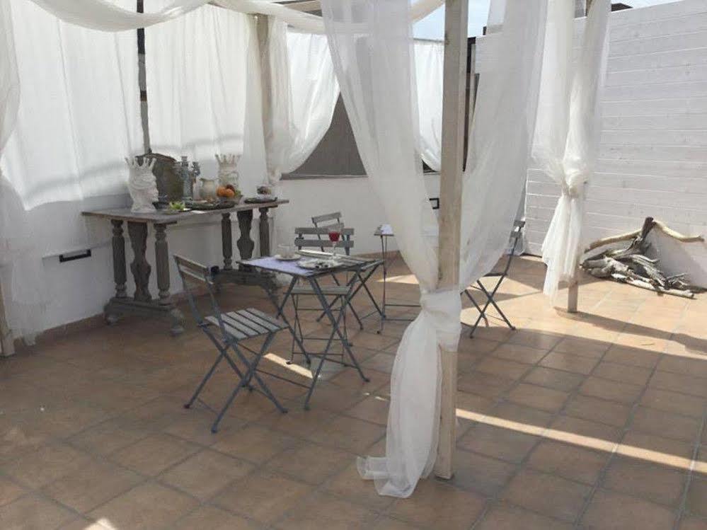 Il Giardino D'Ulisse Bed & Breakfast Reggio di Calabria Ngoại thất bức ảnh