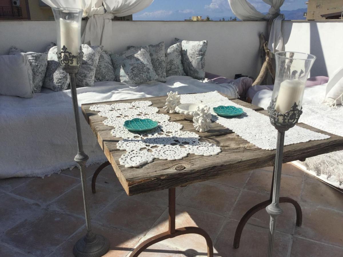 Il Giardino D'Ulisse Bed & Breakfast Reggio di Calabria Ngoại thất bức ảnh